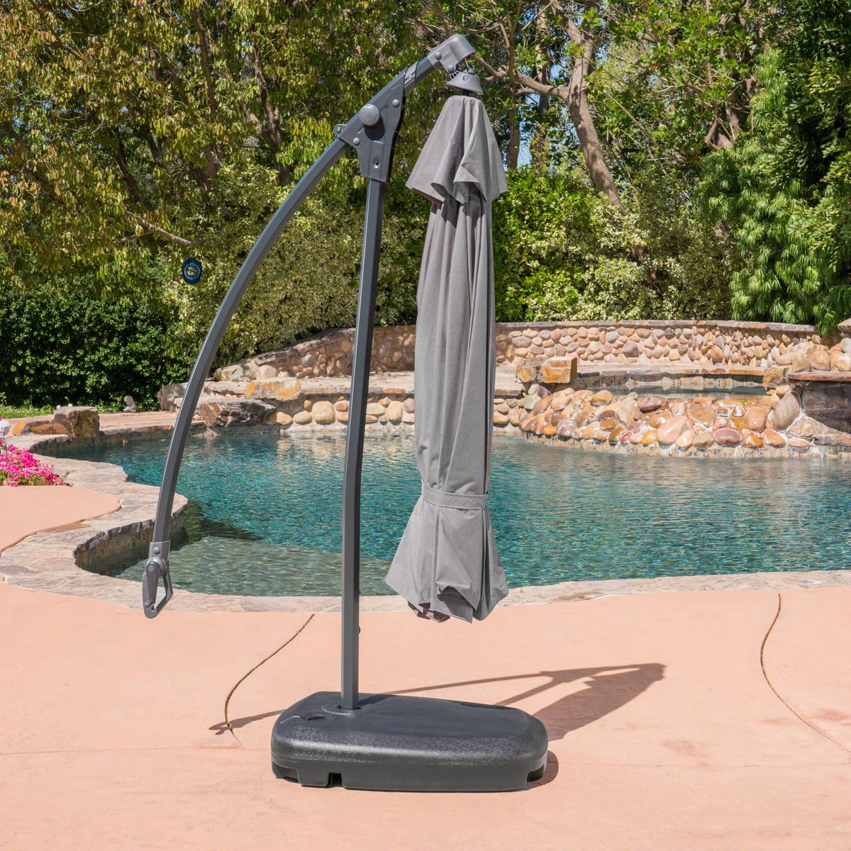 Canopy with Aluminum Pole and Dark Grey Plastic Base F66438