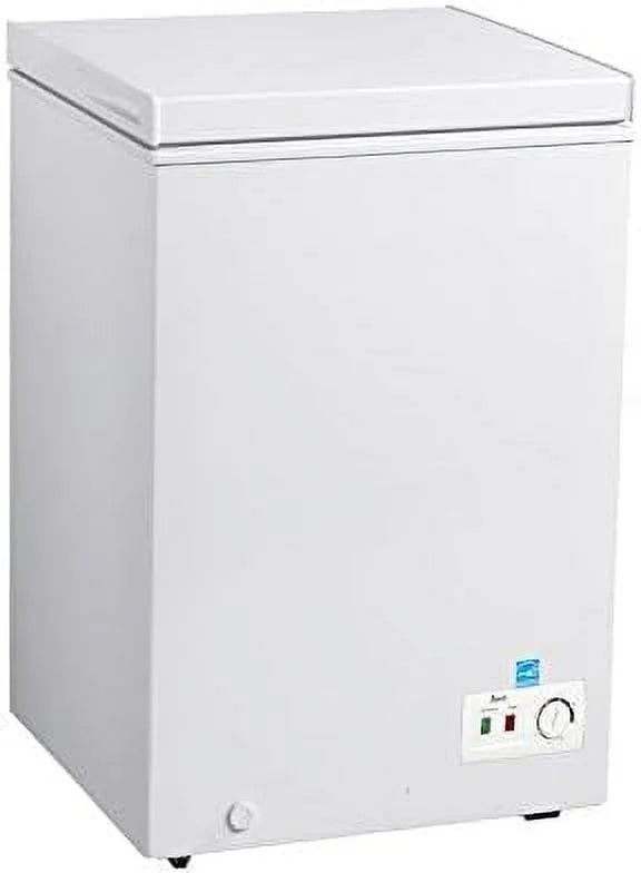 White 3.5 cu ft Chest Freezer S6799