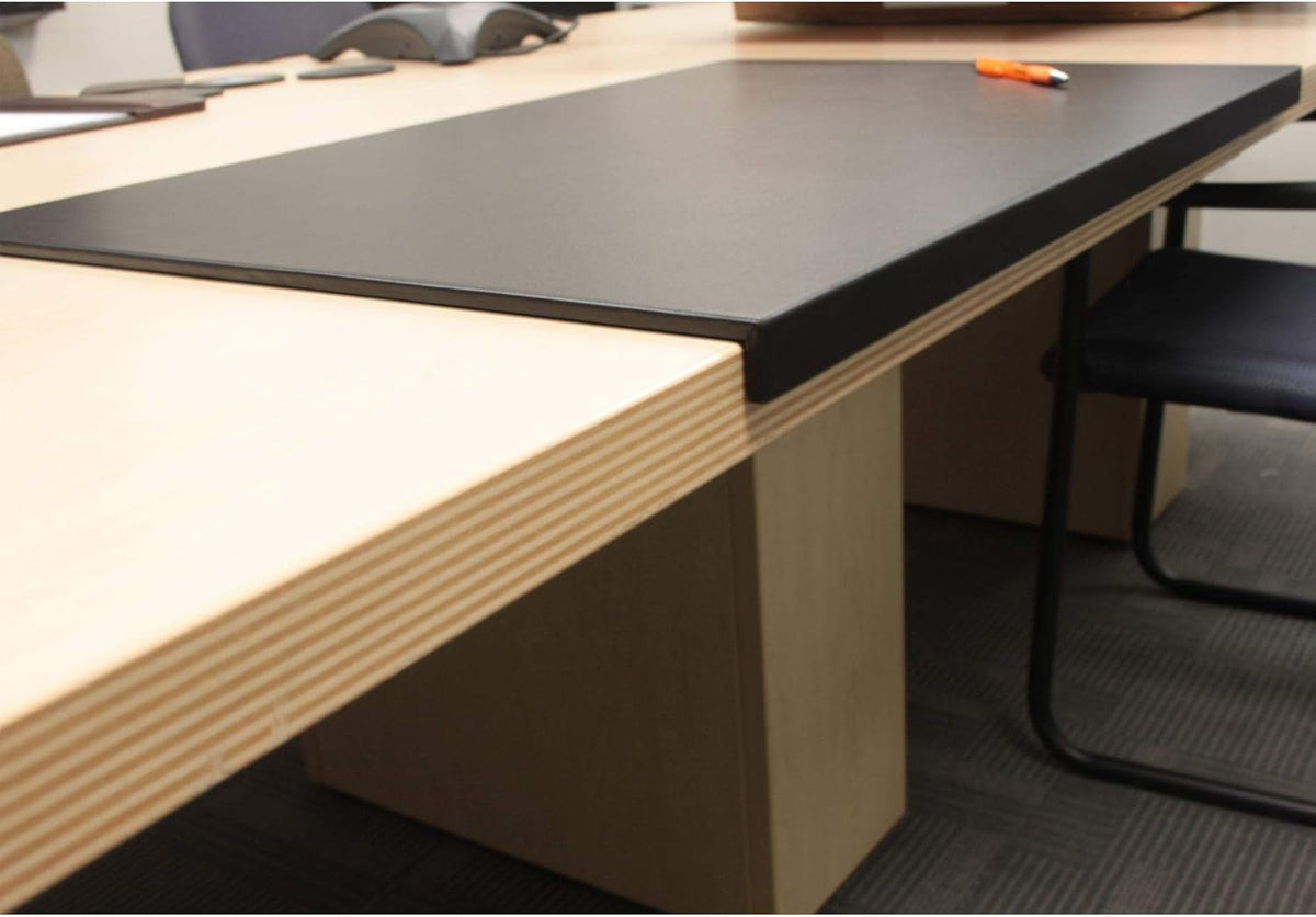 Black Desk Pad X749788
