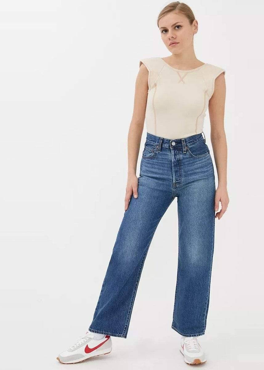 Ribcage Straight Ankle Jeans M8568