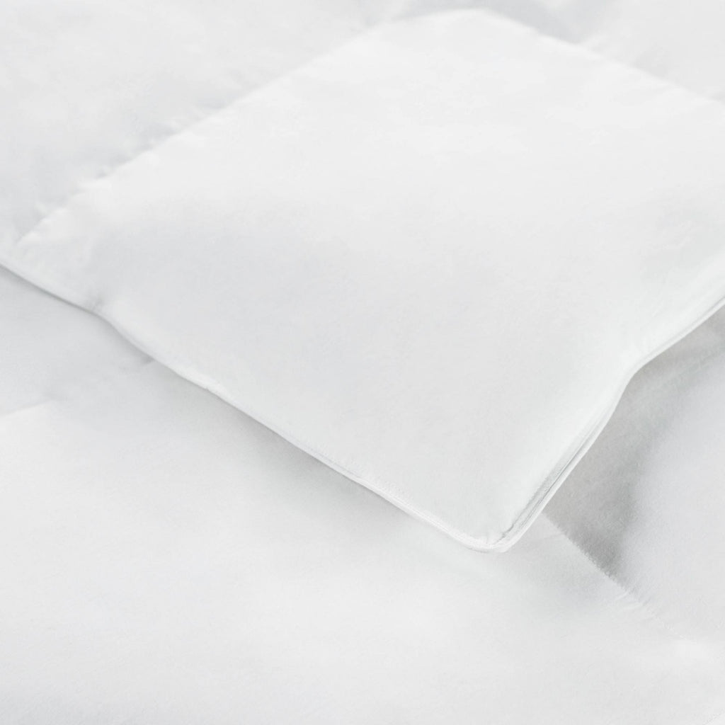 White Twin Comforter R199232