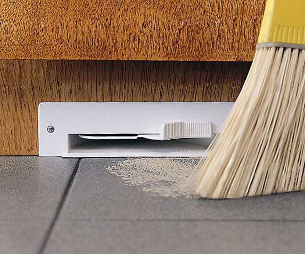 White Auto Dust Pan H8665