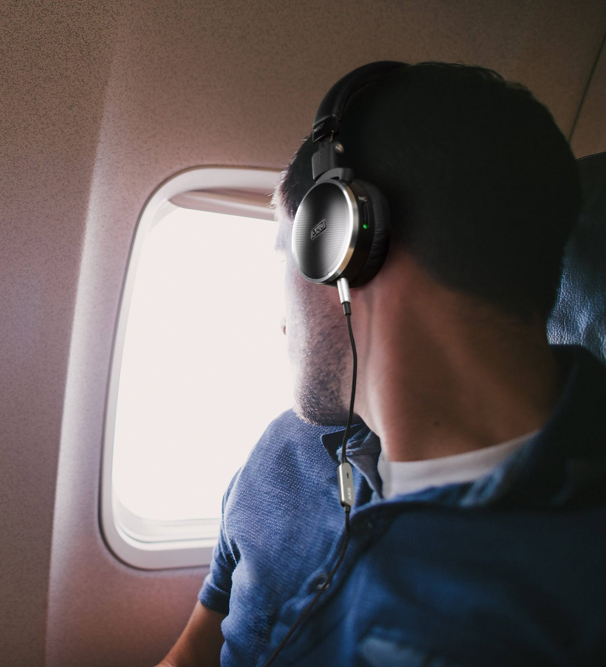 Black Noise-Canceling On-Ear Headphones Q708