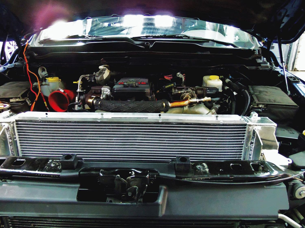 2 Rows Radiator Compatible For Dodge Ram 2500 Ram 3500 Chassis Cab 5.9L 6.7L Cummins 2003-2009 T254