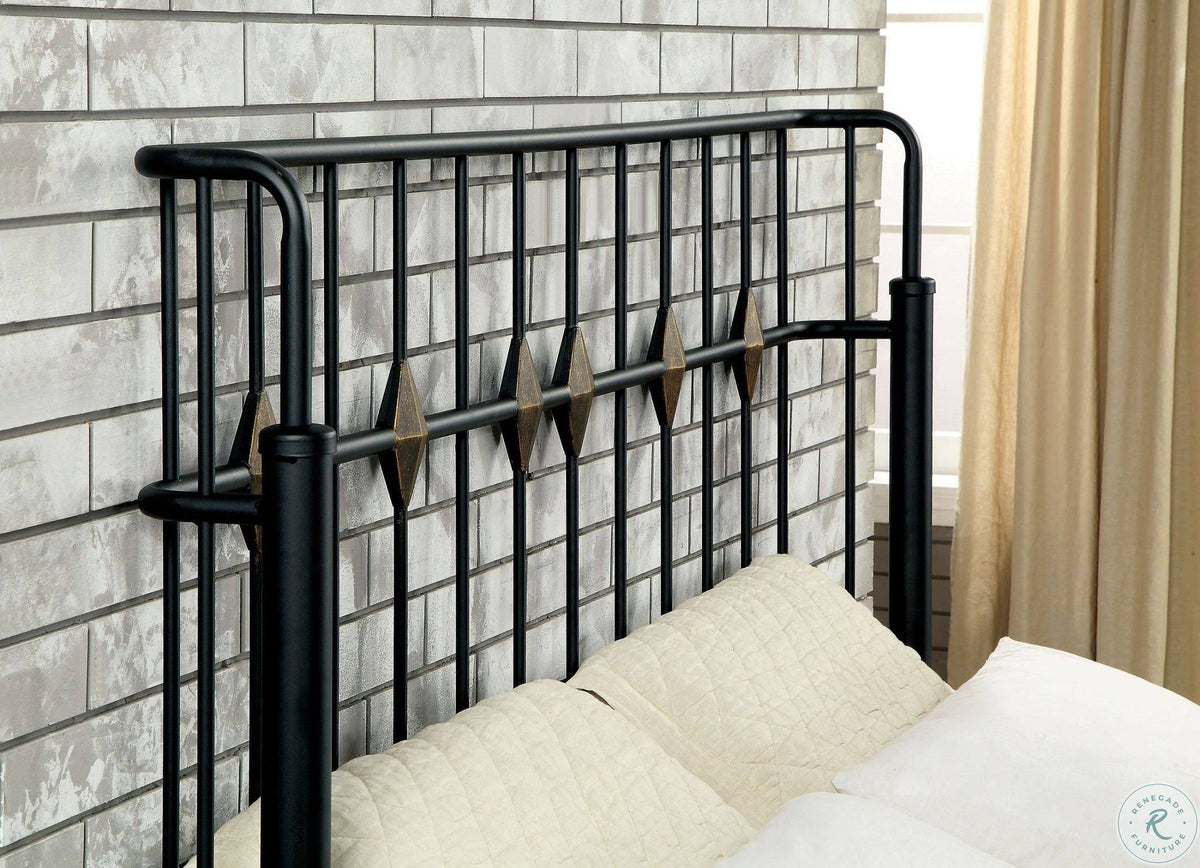 Cal King Bed B909