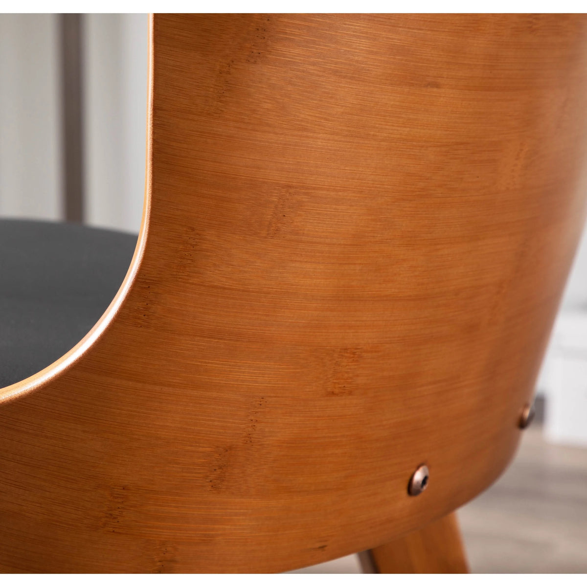 Black Faux Leather Chair Y212