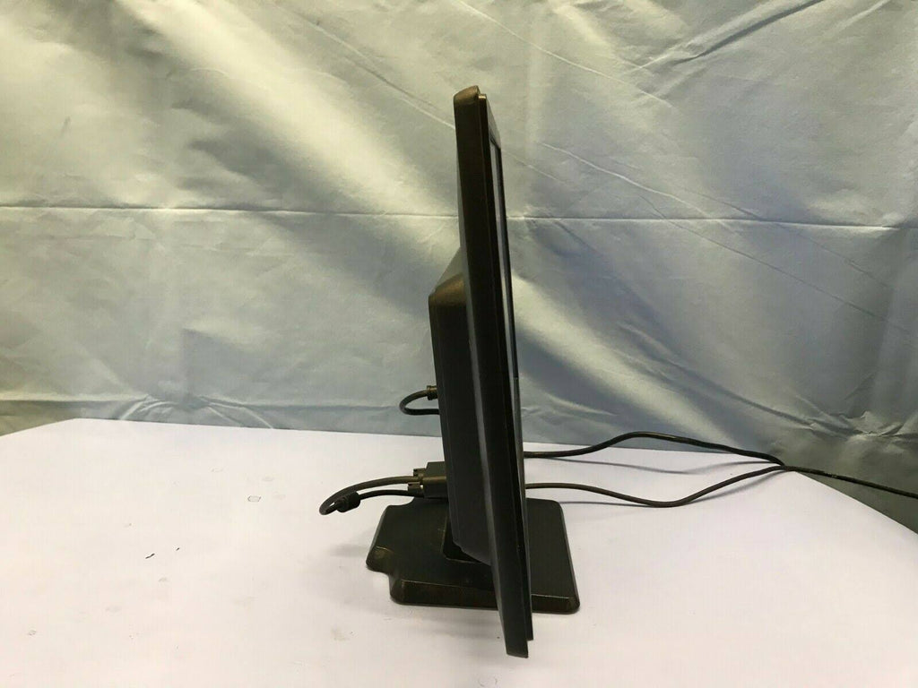 20x22 LED LCD Monitor Q456