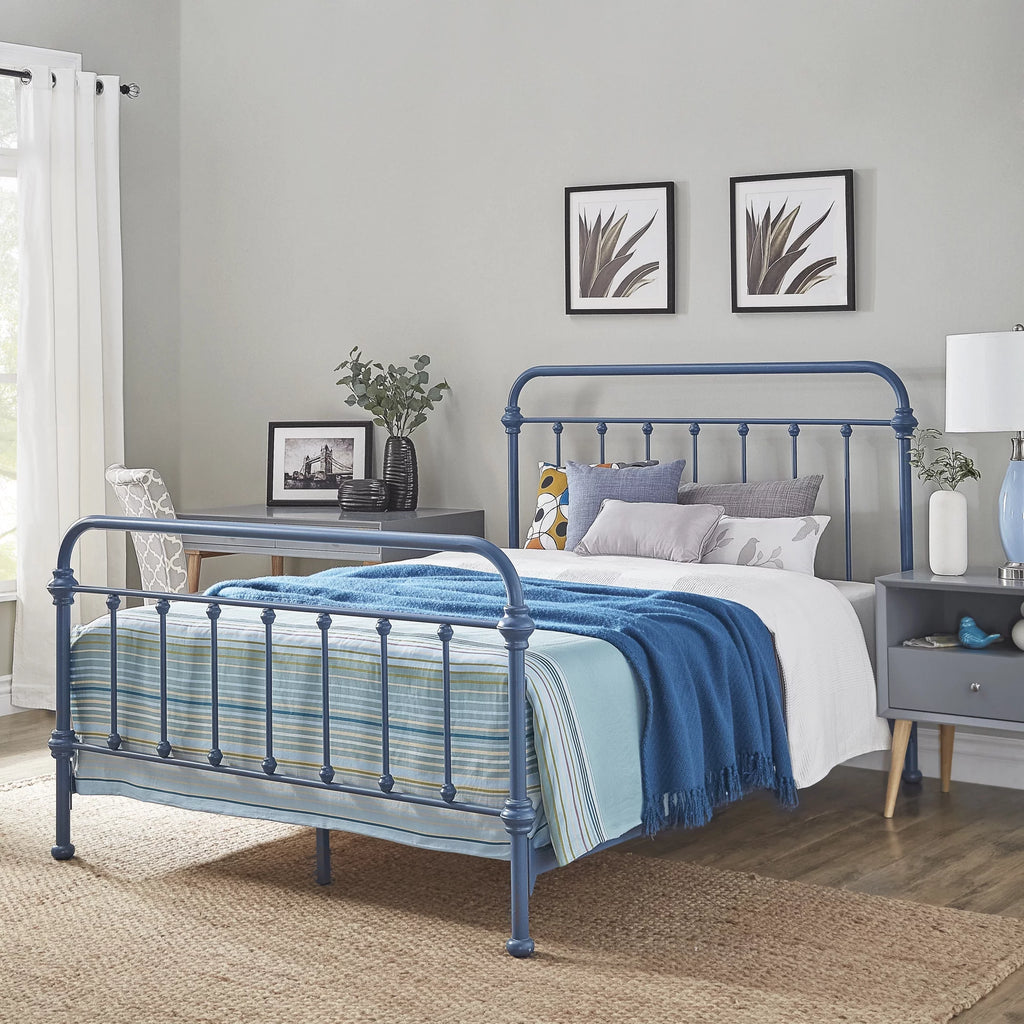 Queen Metal Bed Y672069
