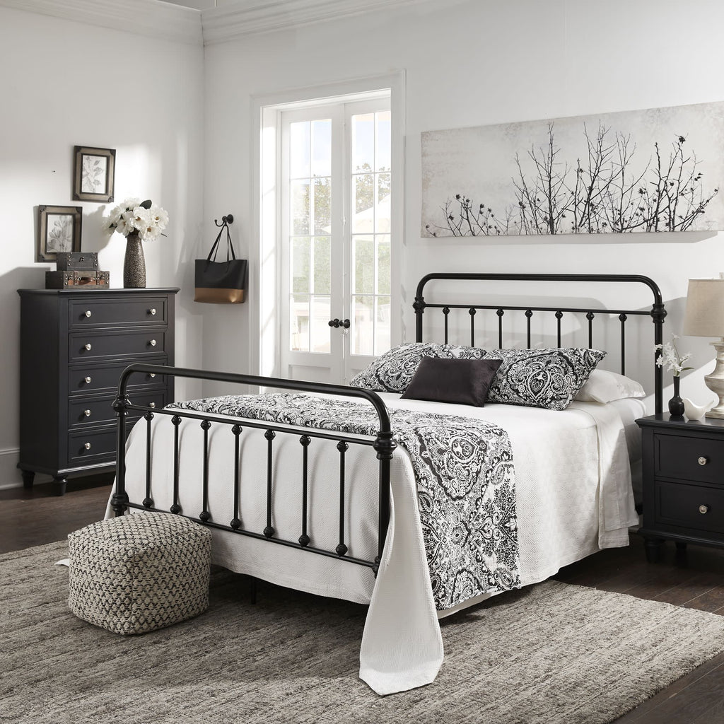 Queen Metal Bed Y672069