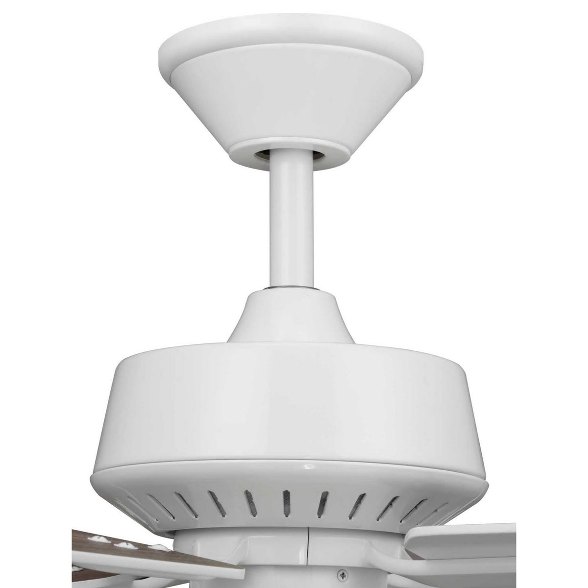 Drift White 32x22 Ceiling Fan R702942