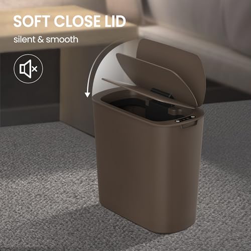Automatic Motion Sensor 2.6 Gallon Touchless Trash Can White W408