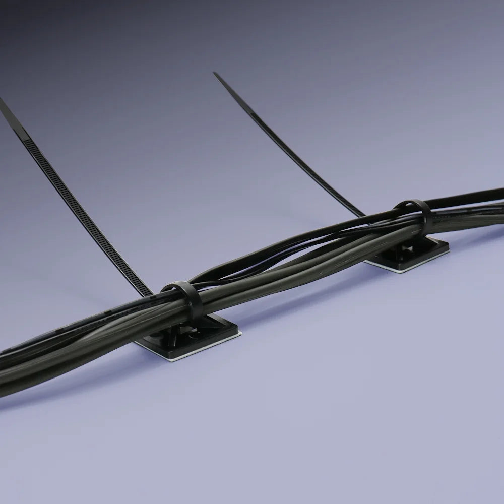 Black Mounting Base for Cable Runs, 100 Pack B5137