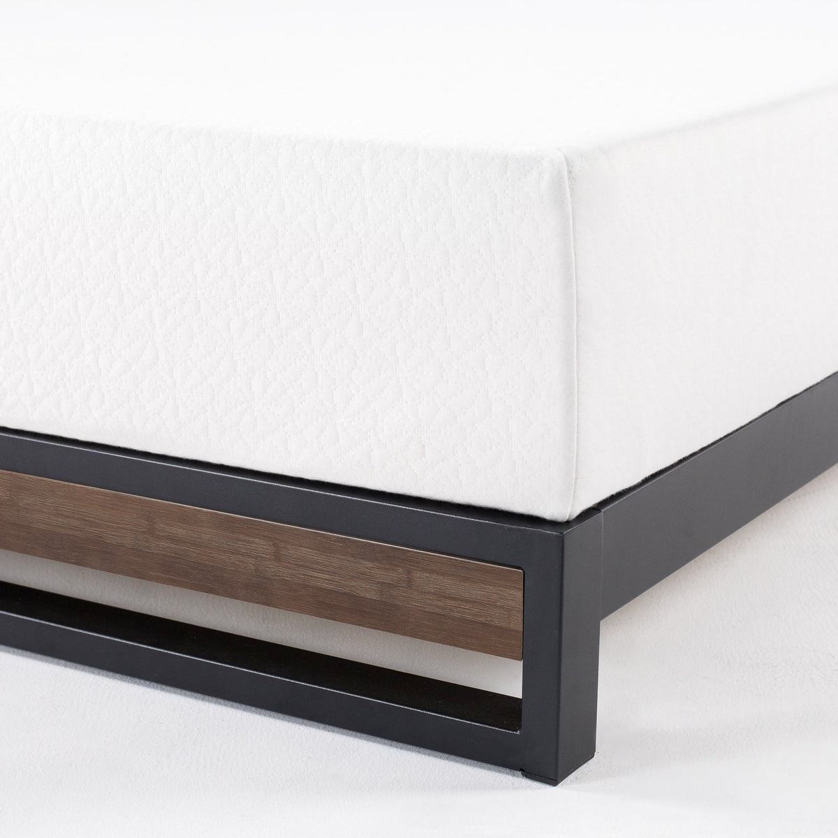 Queen Bamboo and Metal Platform Bed B17981
