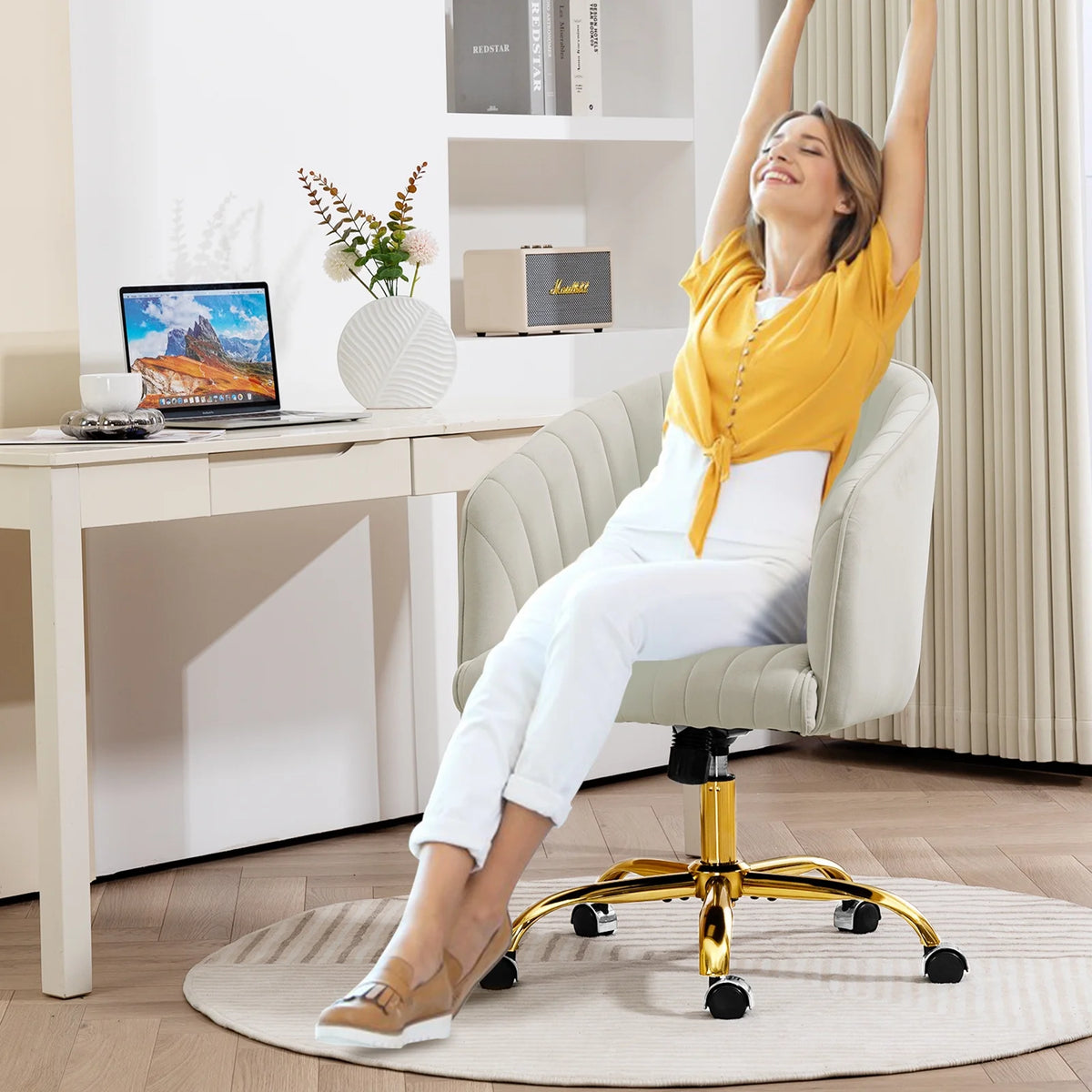 Velvet Swivel Office Chair with Wheels M224